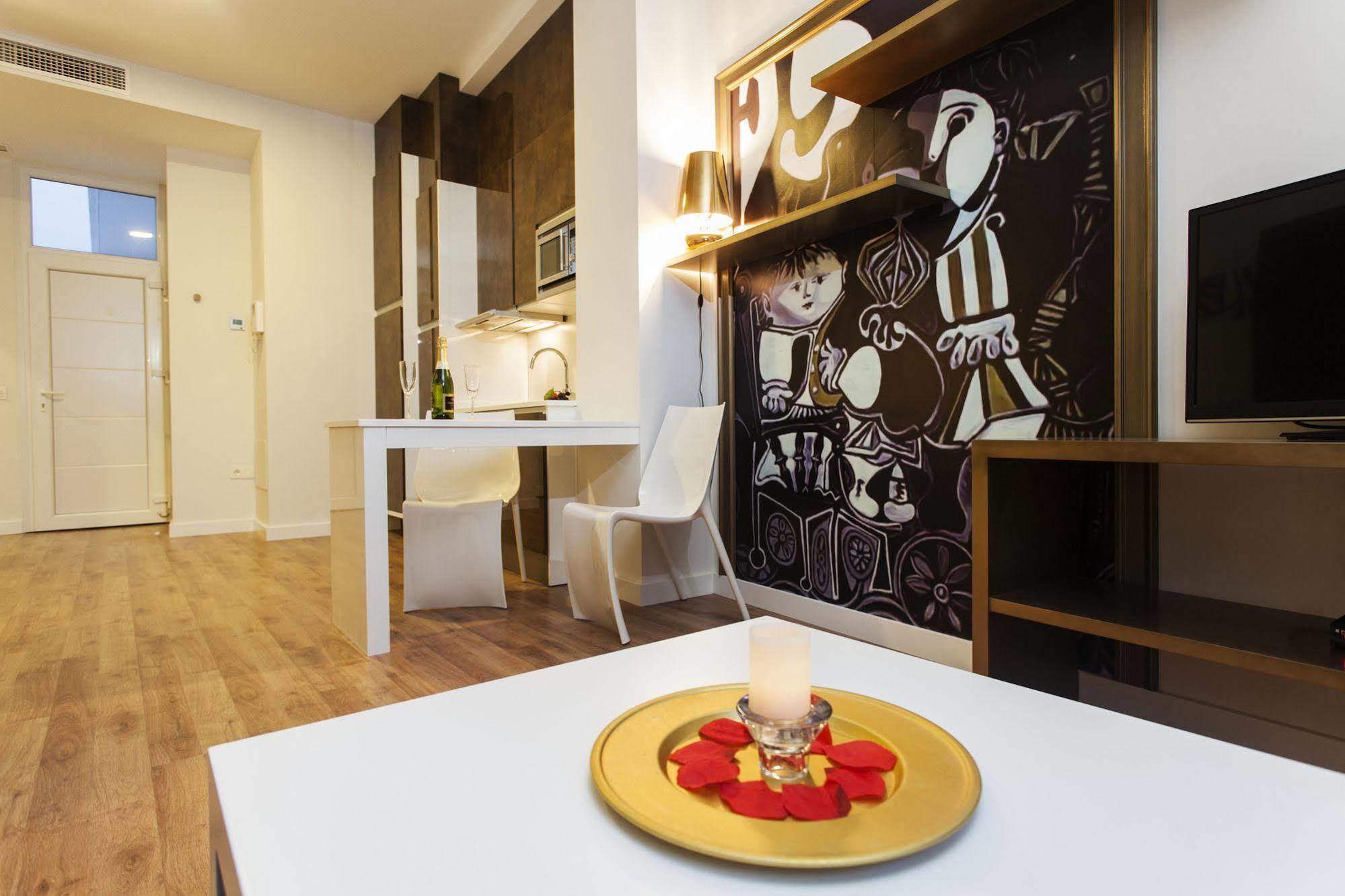 Picasso Suites มาลากา ภายนอก รูปภาพ