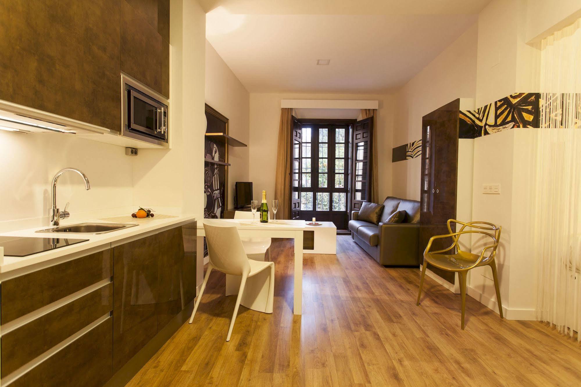 Picasso Suites มาลากา ภายนอก รูปภาพ