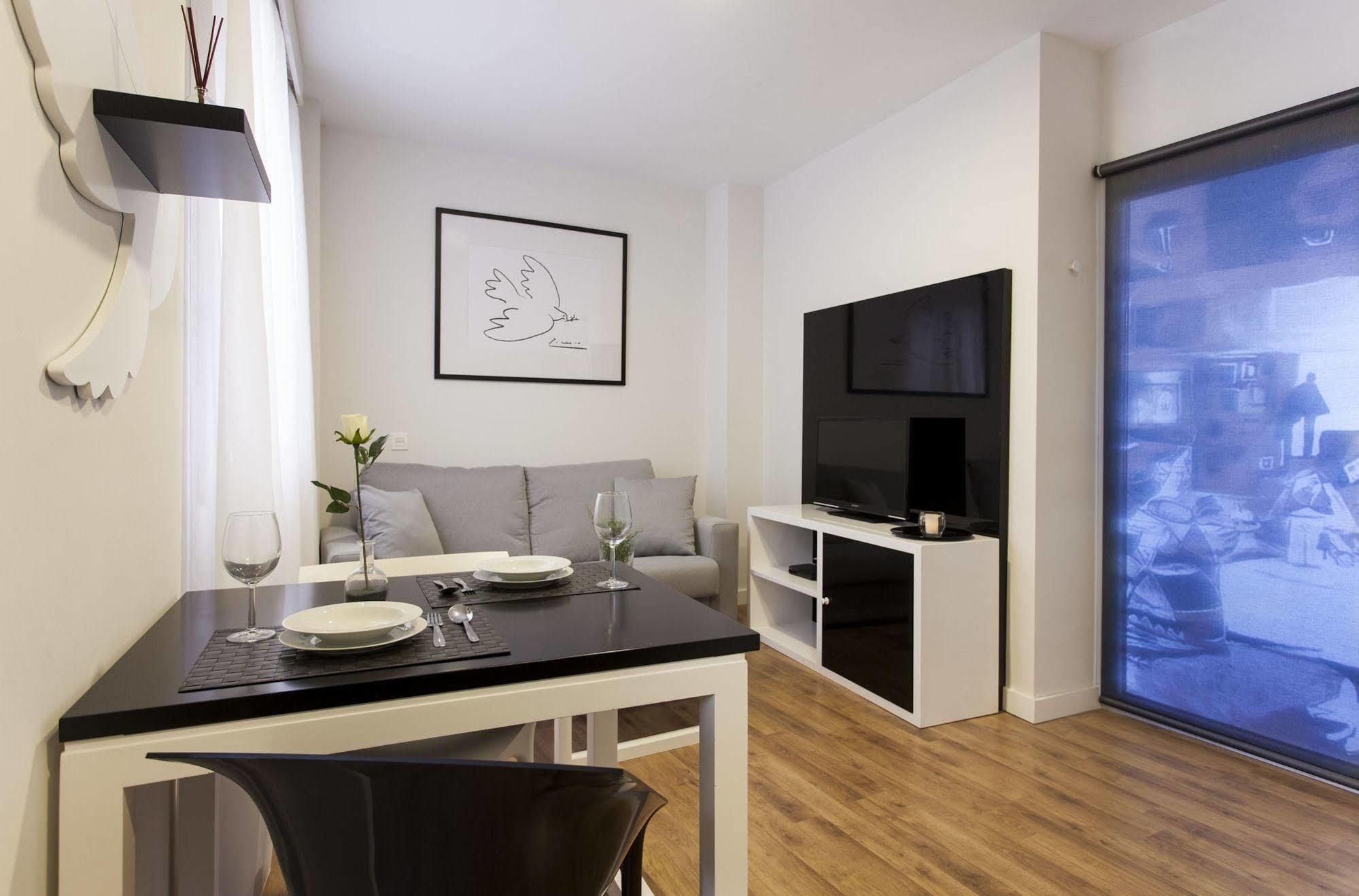 Picasso Suites มาลากา ภายนอก รูปภาพ